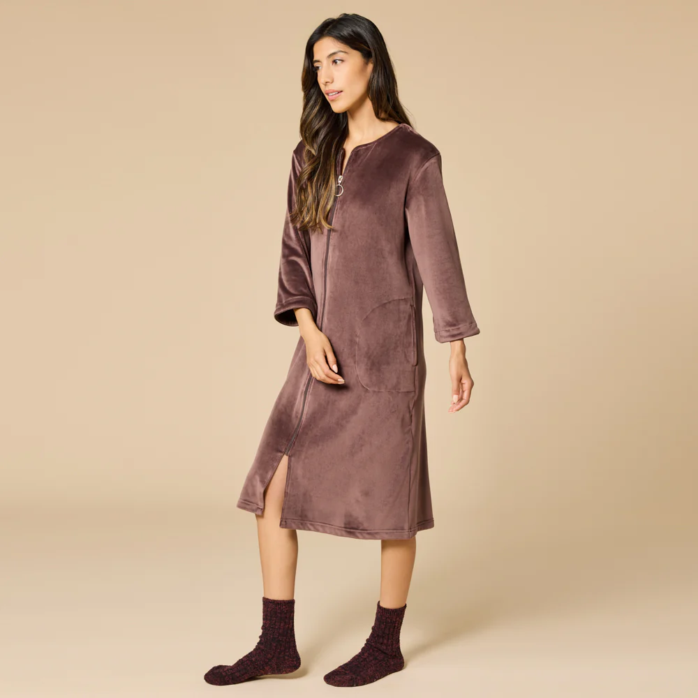 42" 3/4 Sleeve Serenity Shear Mink Zip Robe - Image 12