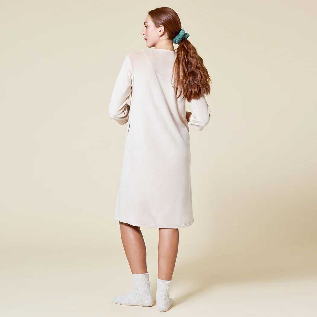42" 3/4 Sleeve Serenity Shear Mink Zip Robe - Image 24
