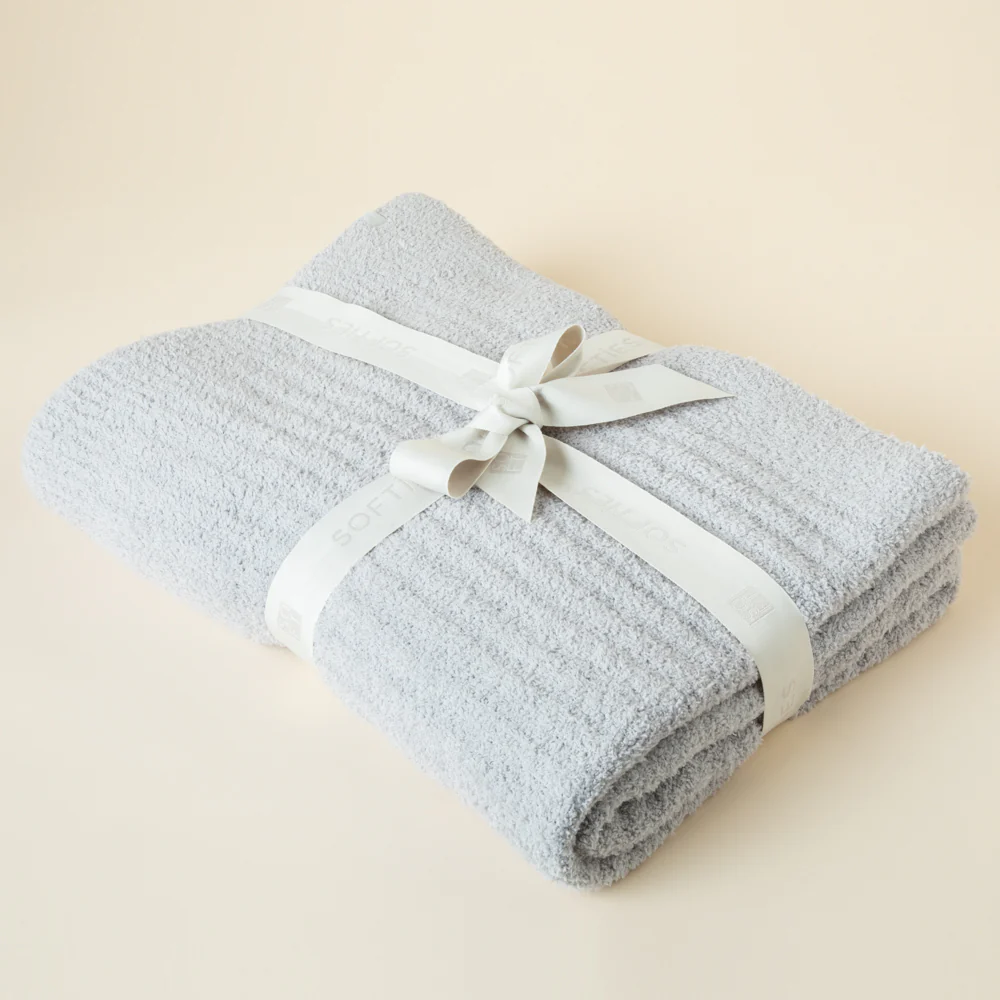 50" x 70" Solid Rib Marshmallow Blanket - Image 10