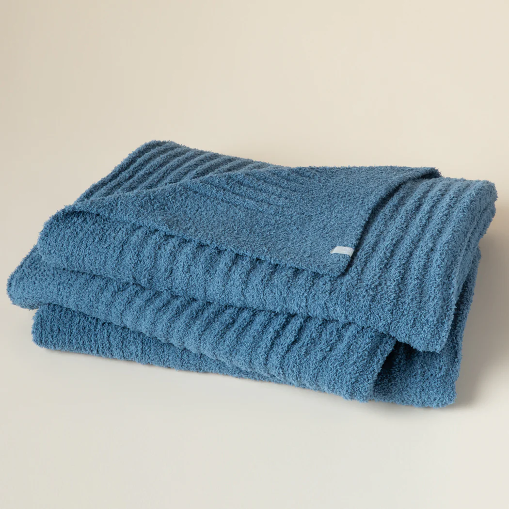 50" x 70" Solid Rib Marshmallow Blanket - Image 14