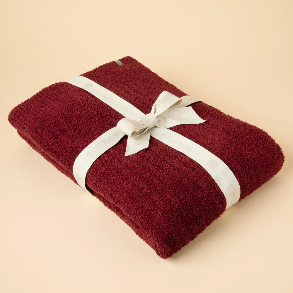 50" x 70" Solid Rib Marshmallow Blanket - Image 15