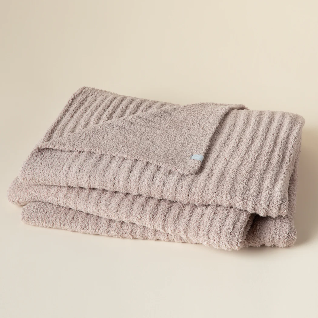 50" x 70" Solid Rib Marshmallow Blanket - Image 5