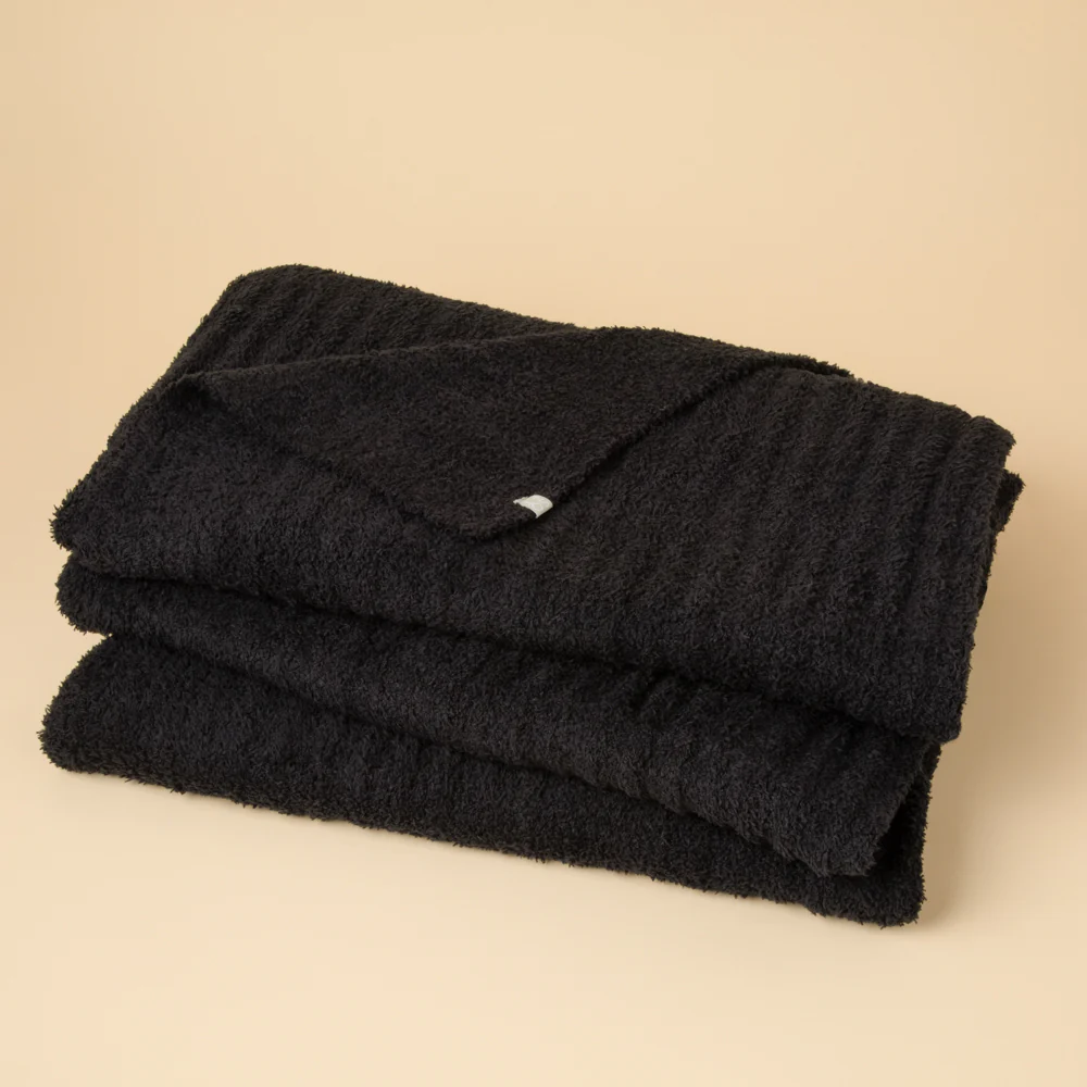 50" x 70" Solid Rib Marshmallow Blanket - Image 7