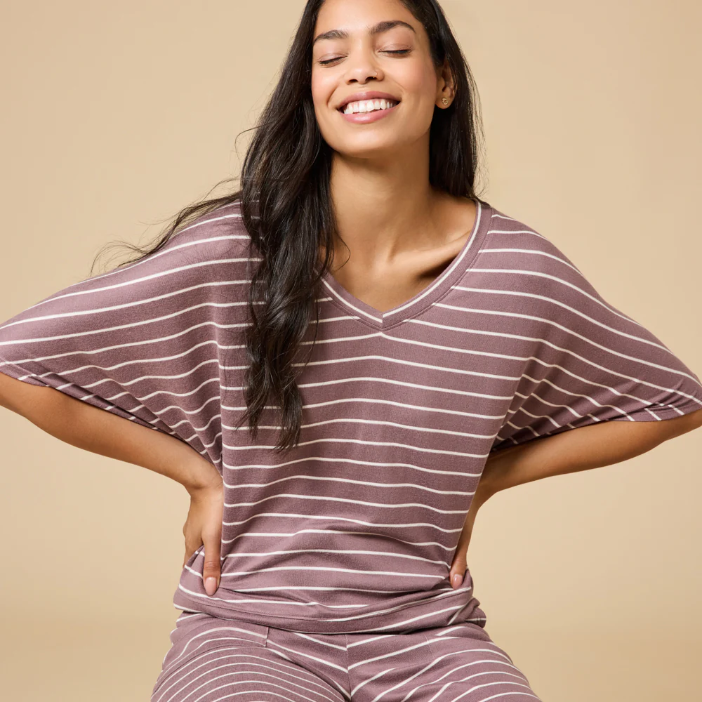 Dream Relaxed V-neck with Capri Lounge Set - Image 3