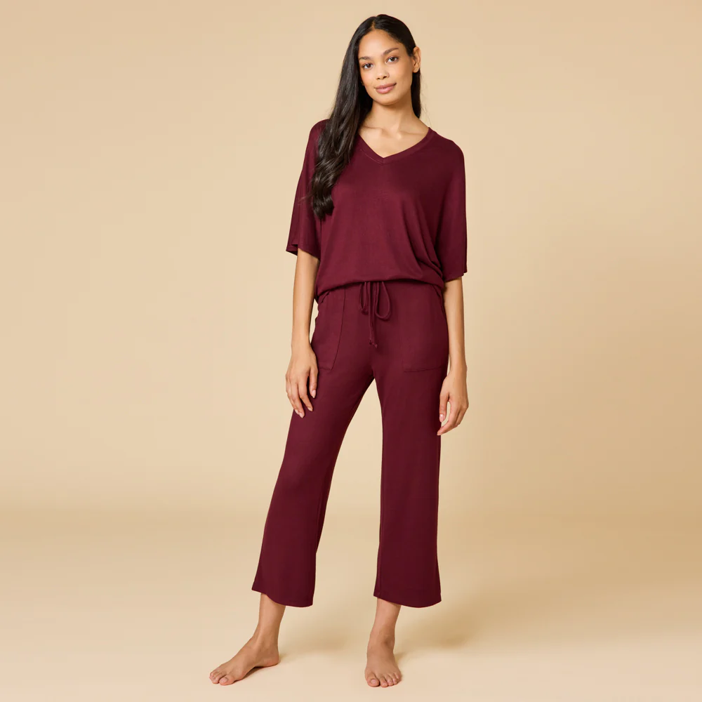 Dream Relaxed V-neck with Capri Lounge Set - Image 32