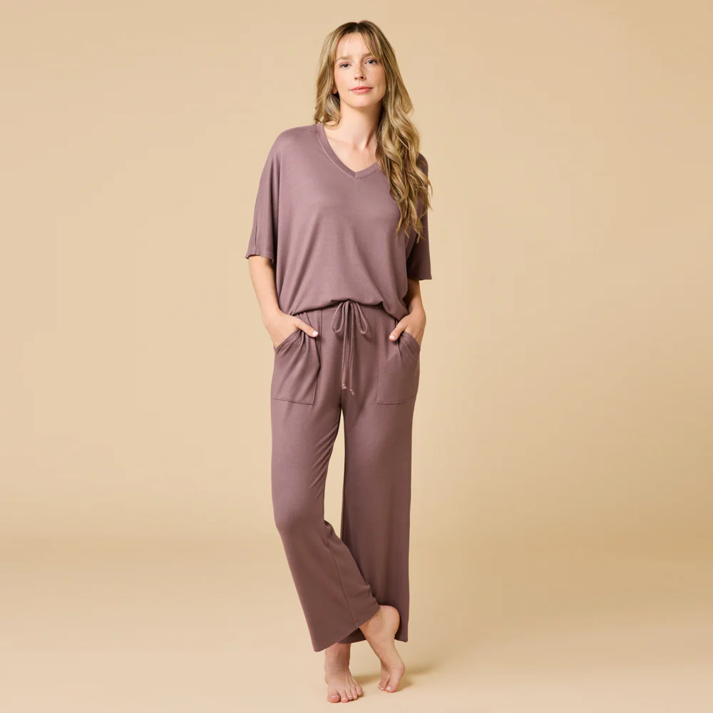 Dream Relaxed V-neck with Capri Lounge Set - Image 36