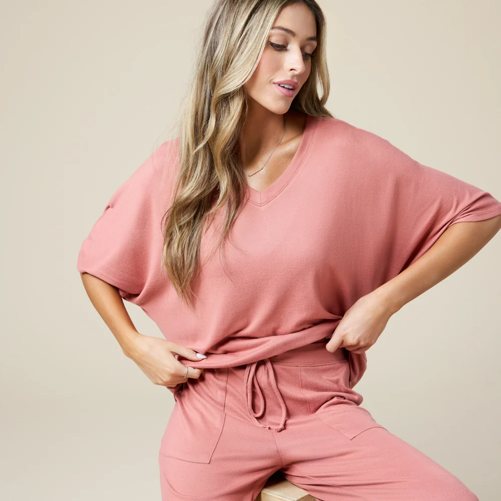 Dream Relaxed V-neck with Capri Lounge Set - Image 7