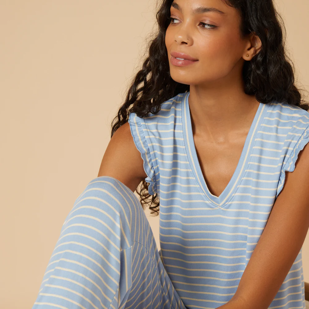 Dream Ruffle V-neck with Cropped Pant - Image 25