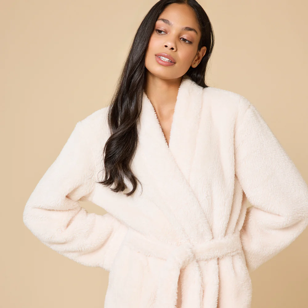 DreamPlush Wrap Robe - Image 8