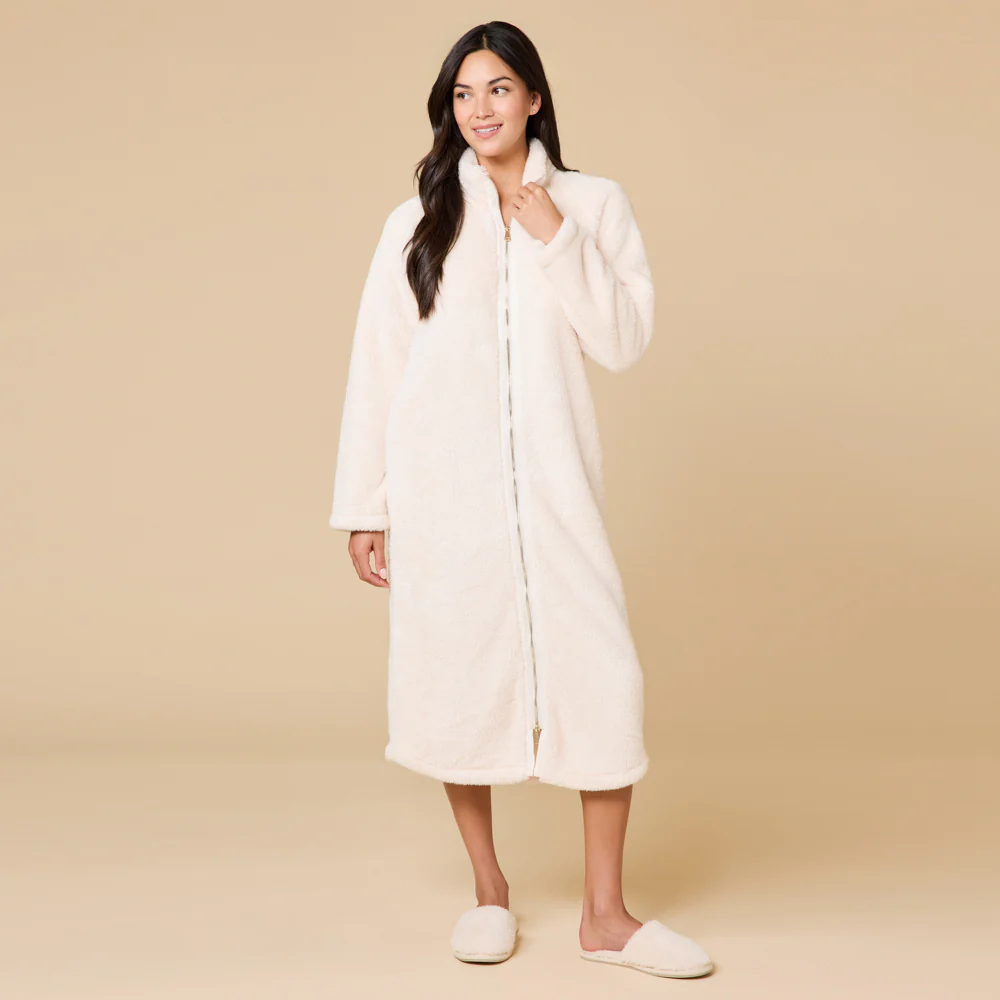 DreamPlush Zip Robe - Image 5