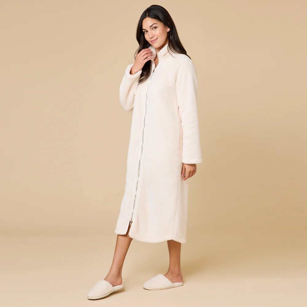 DreamPlush Zip Robe - Image 6