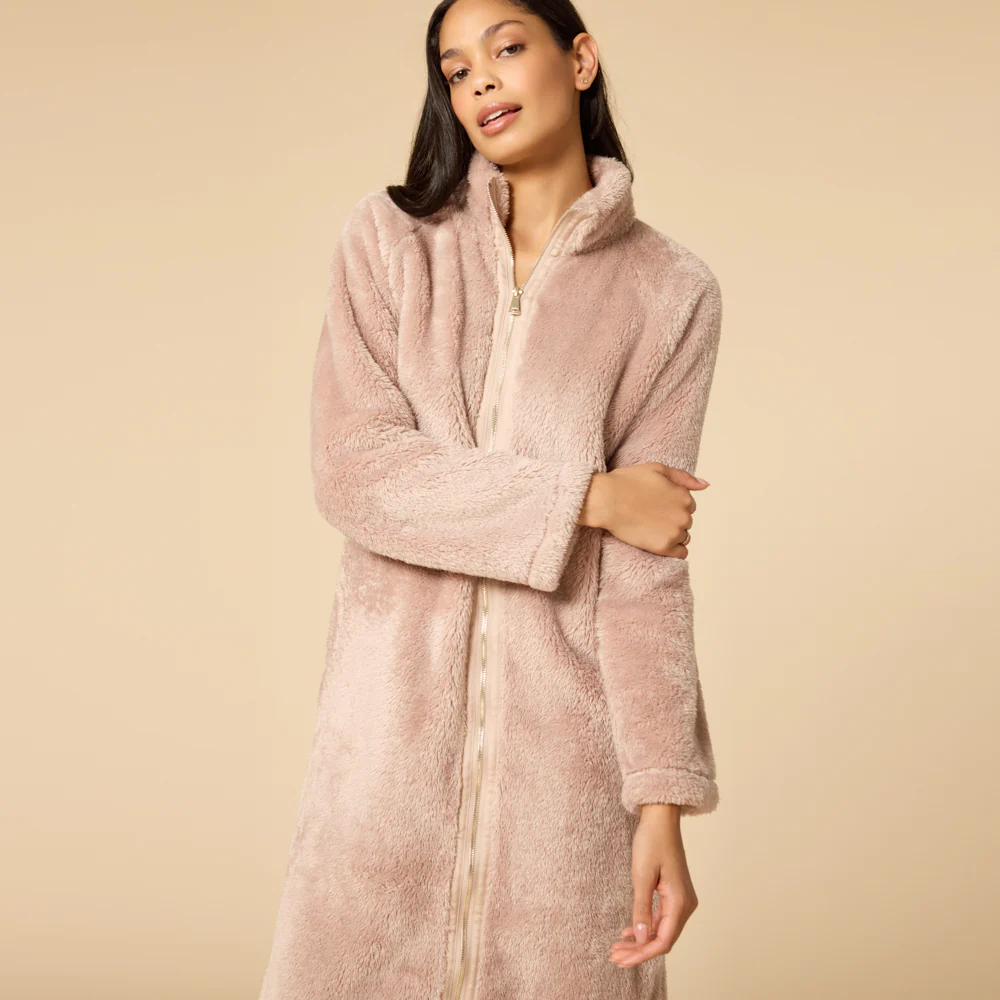 DreamPlush Zip Robe - Image 9