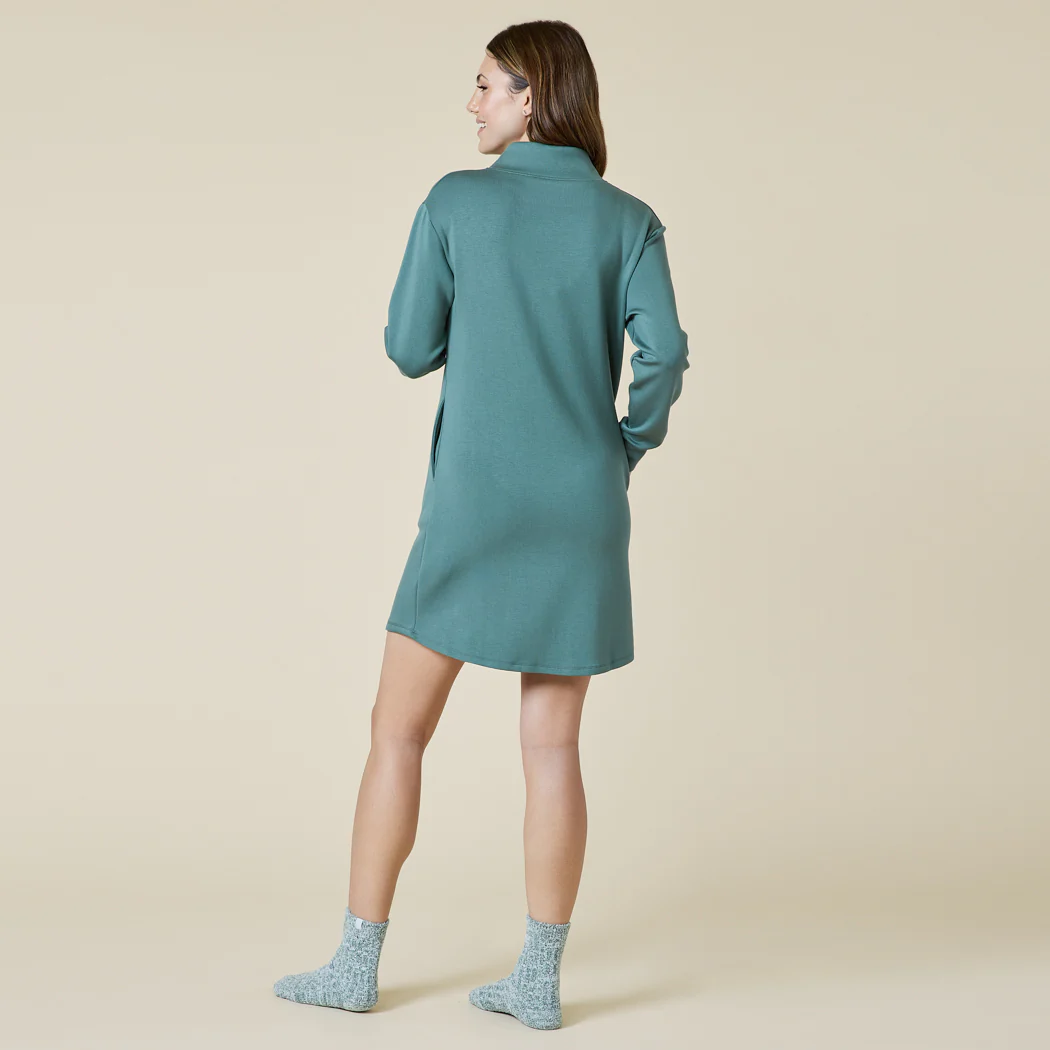 DreamTech 35" 1/4 Zip Tunic Lounger - Image 10