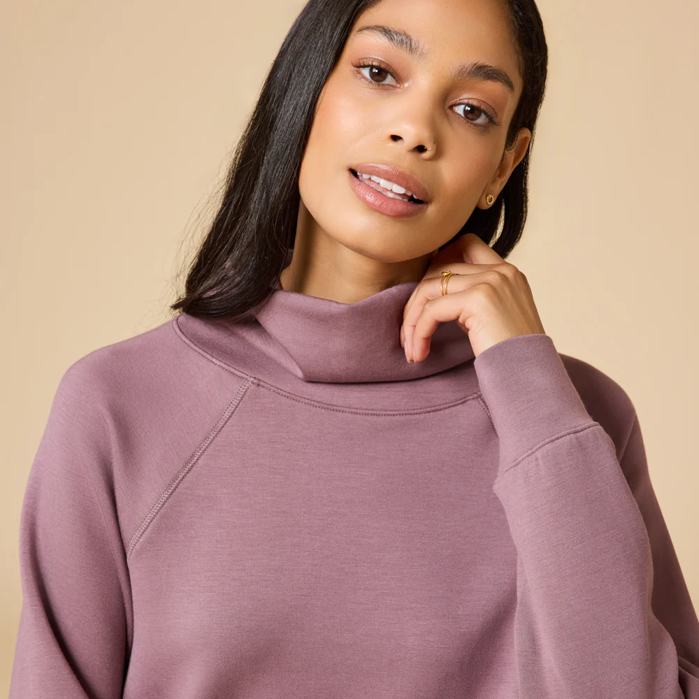 DreamTech Mock Neck with Pleated Pant - Image 12