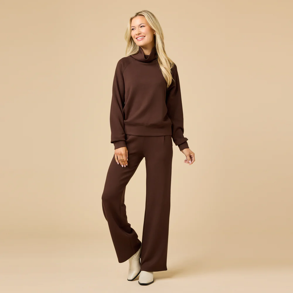 DreamTech Mock Neck with Pleated Pant - Image 20