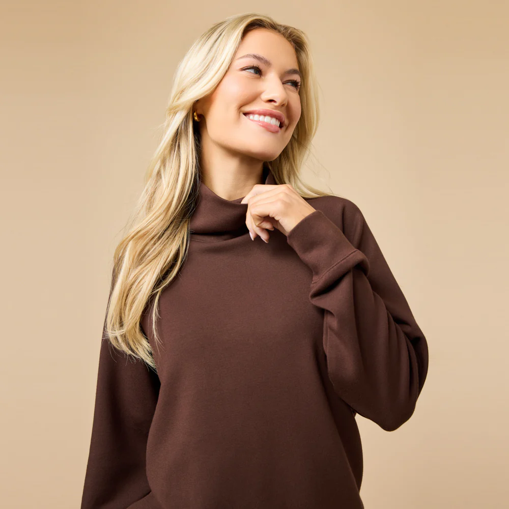 DreamTech Mock Neck with Pleated Pant - Image 21