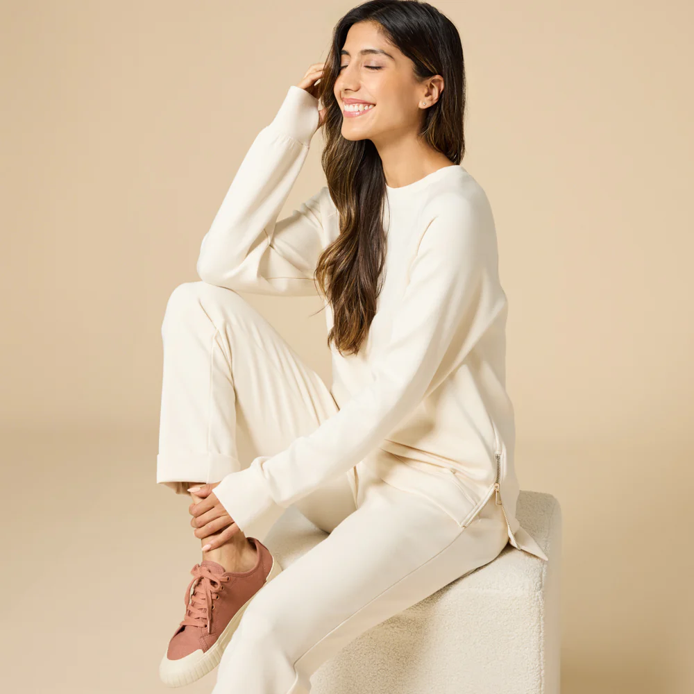 DreamTech Crew Tunic with Side Zip & Ankle Cuff Pant - Image 13