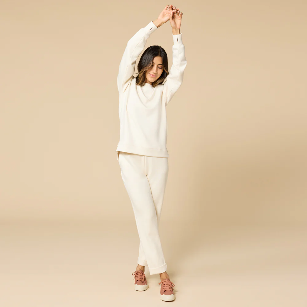 DreamTech Crew Tunic with Side Zip & Ankle Cuff Pant - Image 17