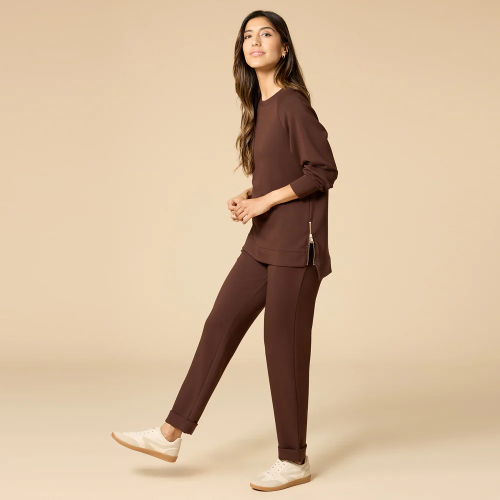 DreamTech Crew Tunic with Side Zip & Ankle Cuff Pant - Image 9