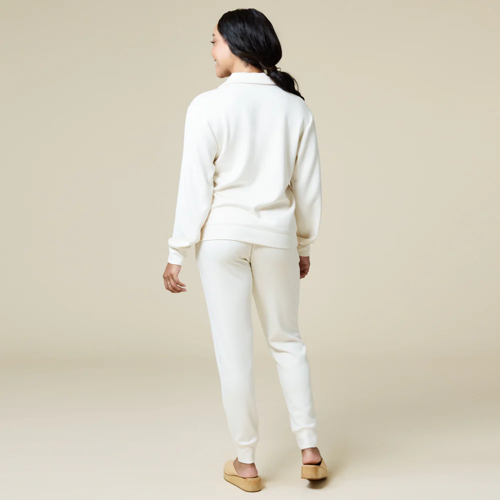 DreamTech Johnny Collar Lounge Set - Image 12