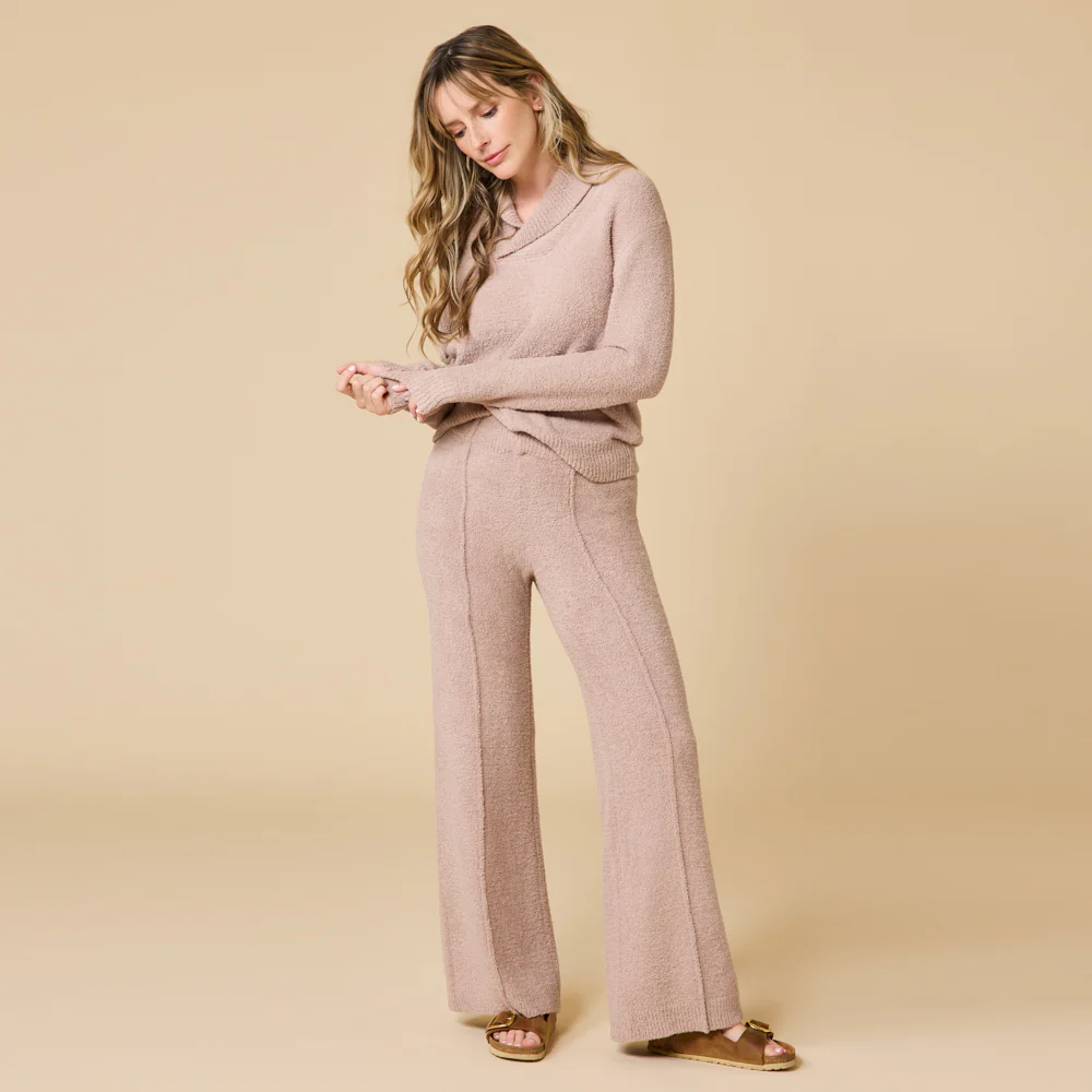 Ultra-Marshmallow Shawl Collar with Pintuck Pant - Image 13