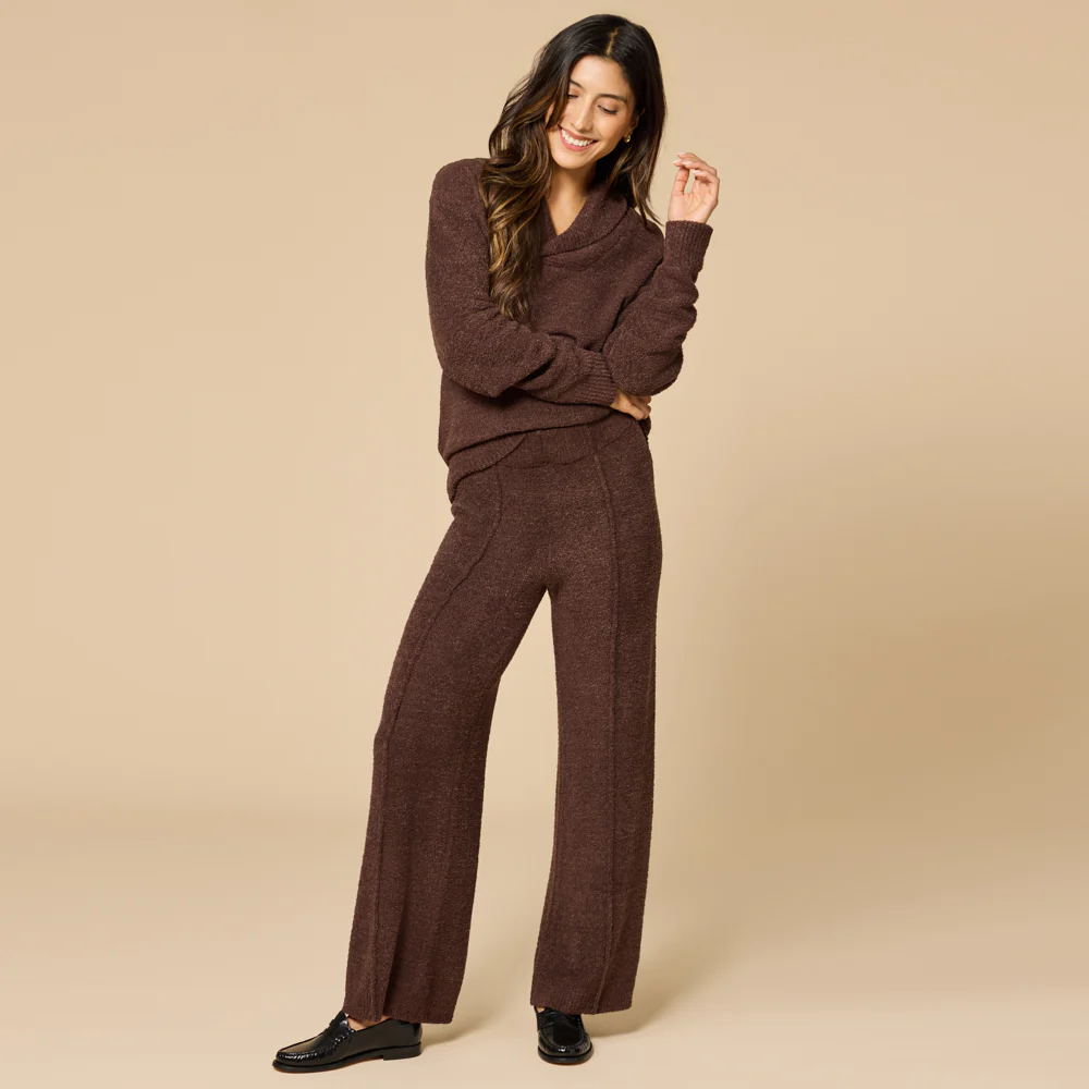 Ultra-Marshmallow Shawl Collar with Pintuck Pant - Image 21