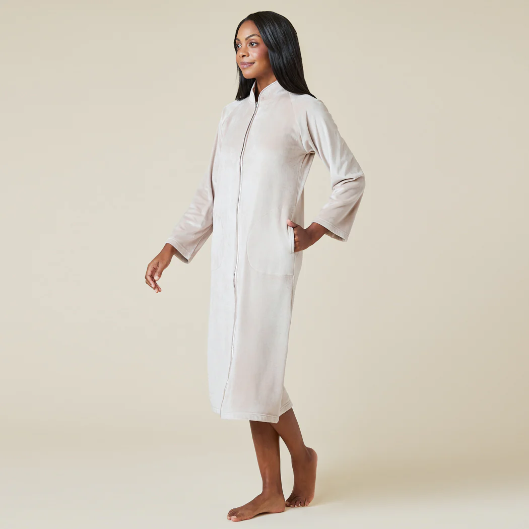 Serenity Shear Mink Mandarin Collar Zip Robe - Image 3