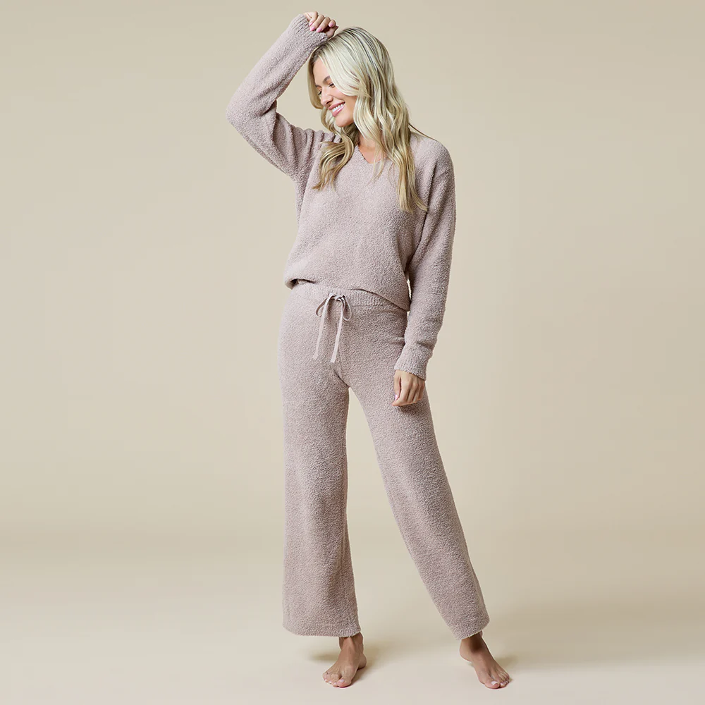 Solid Marshmallow V-Neck Lounge Set - Image 3