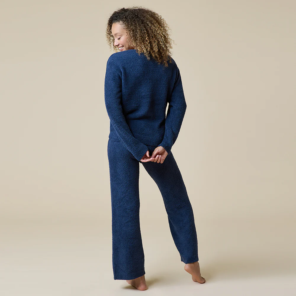 Solid Marshmallow V-Neck Lounge Set - Image 34