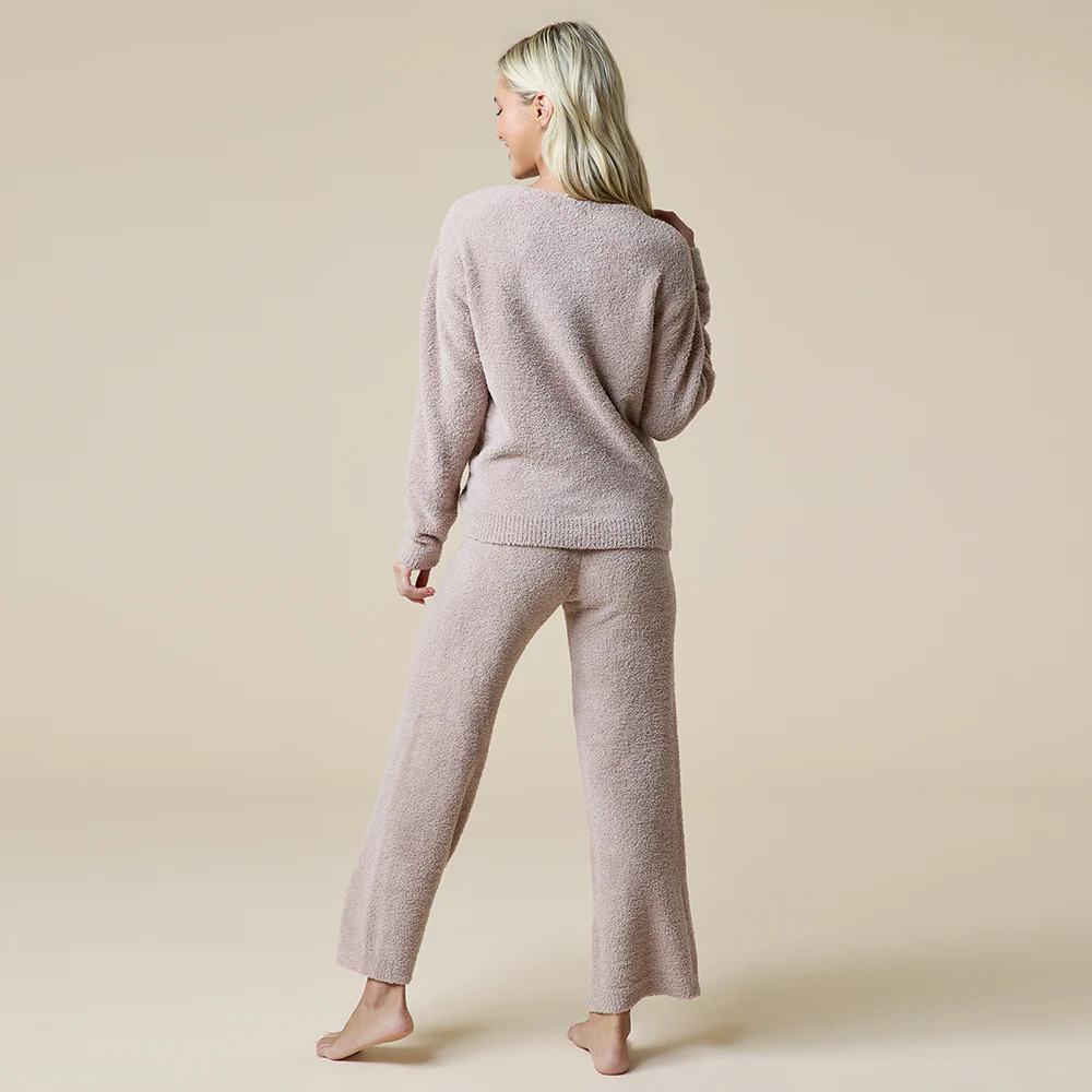Solid Marshmallow V-Neck Lounge Set - Image 6