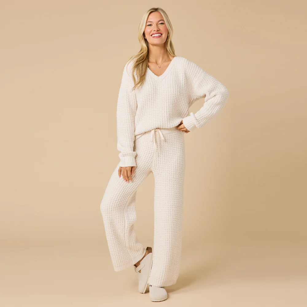 Waffle Knit Marshmallow V-Neck Lounge Set - Image 5